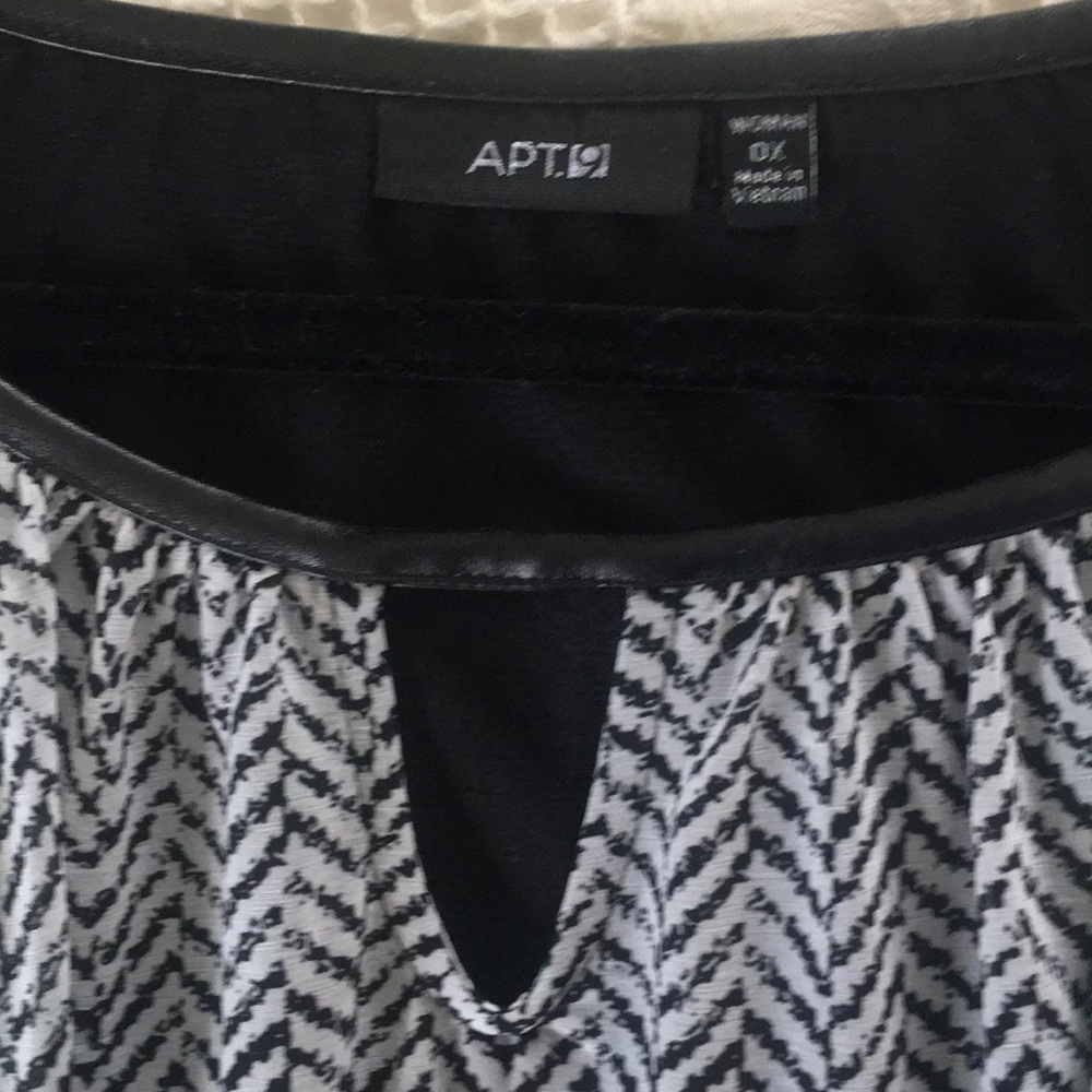 Blouse - Picture 4 of 5